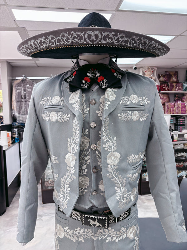 Classic Traje Charro Grey/Silver — traje de charro en Moroleón, Guanajuato — Boutique Moroleón