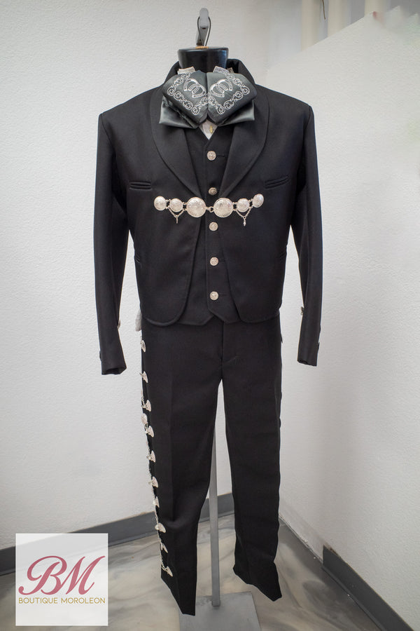 Classic Charro Suit Black with Silver Buttons — traje de charro en Moroleón, Guanajuato — Boutique Moroleón