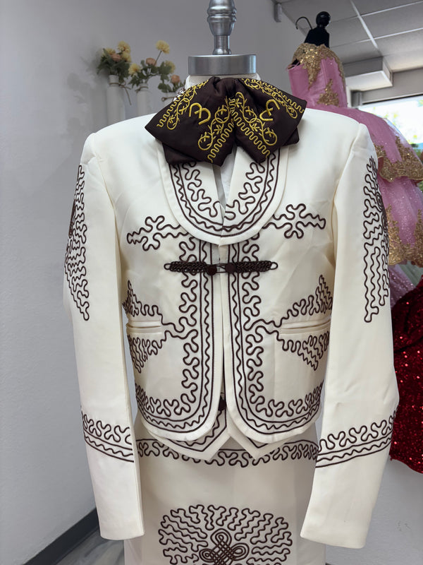 Traje Charro Crema/Cafe Mujere Economico — otra vista — Boutique Moroleón