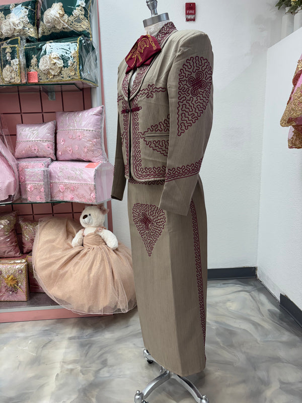 Traje Charro Cafecito/Burgandy Mujer Economico — otra vista — Boutique Moroleón