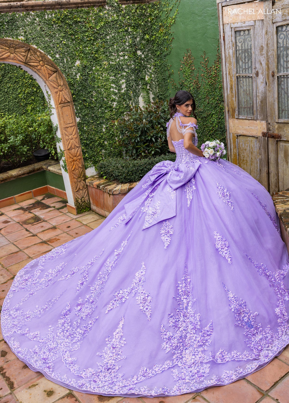 La Reina RQ2225