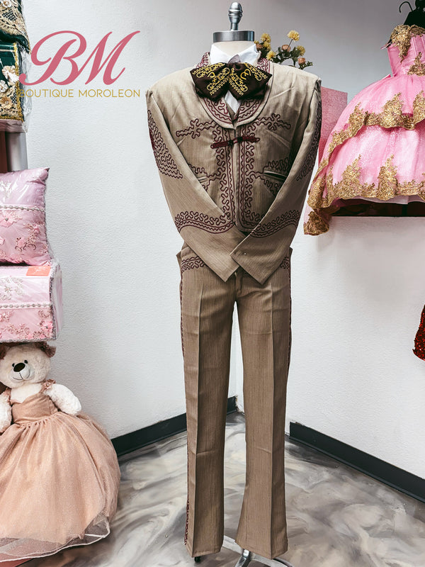 Economic Charro Suit Beige/Burgundy — otra vista — Boutique Moroleón